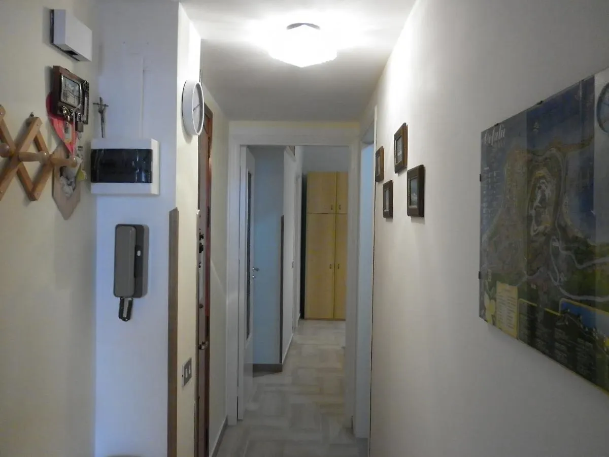 Sognando Il Mare Apartment Cefalu 0*,